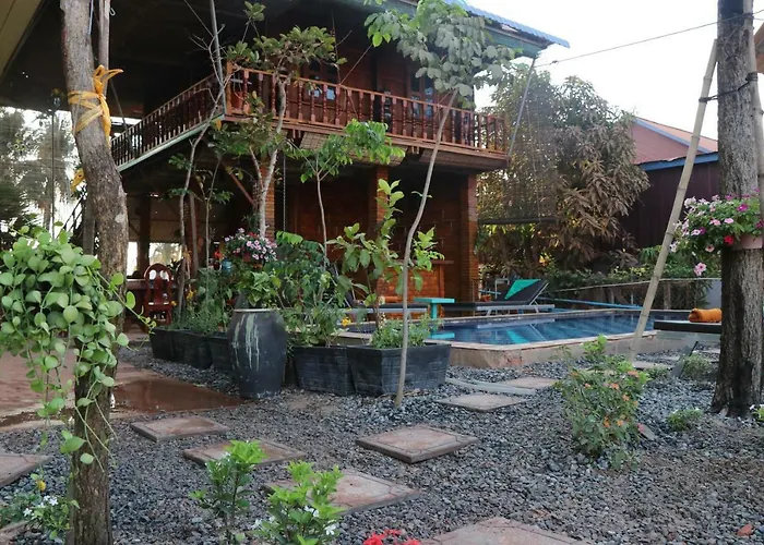 Angkor Family Homestay *